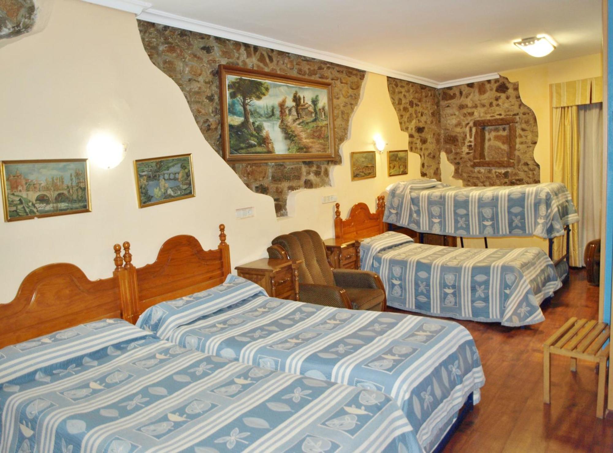 Hotel Mur Jaca Zimmer foto
